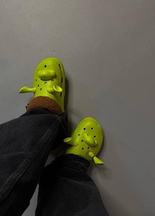Crocs x shrek / classic clog кроксы шрек тапки тапочки шреки 42