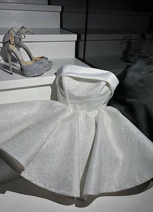 Стильное маленькое платье с имитацией корсета со шнуровкой на спине люрекс 40-42, 44-46 серебро, 44-46