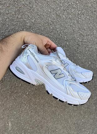 Кроссовки new balance 530 нью баланс белые с серым для женщин спортивные и удобные