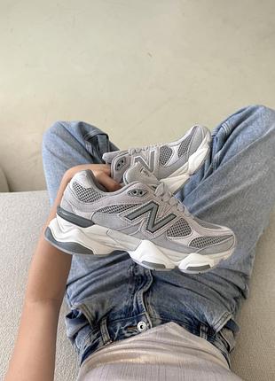 Кроссовки new balance 9060 нью баланс 9060 замшевые серые для женщин массивные удобные