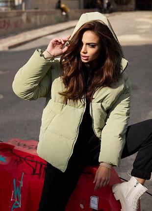 Зелена куртка пуховик l-xl