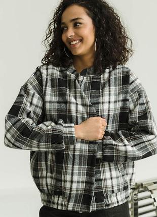 Бомбер черный в клетку l-xl