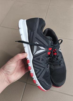 Оригінальні кросівки reebok