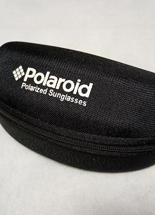 Жесткий защитный футляр на молнии для очков polaroid polarized sunglasses с интегрированной полоской для проверки поляризмизации.