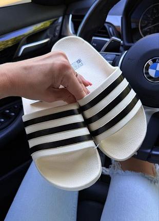Шлепанцы adidas