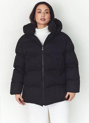 Зимняя женская куртка l-xl. черный