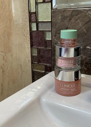 Clinique moisture surge набір кремів крем під очі денний