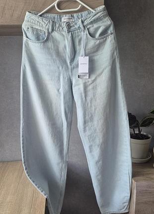 Женские джинсы багги, barrel leg, с высокой посадкой.