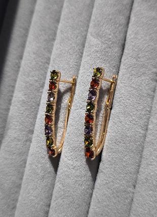 Позолоченные серьги из медицинского золота с цветными кристаллами не черные от воды