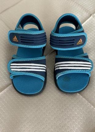 Сандалі adidas дитячі оригінал, розмір 23