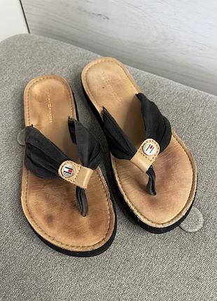 Вʼєтнамки tommy hilfiger