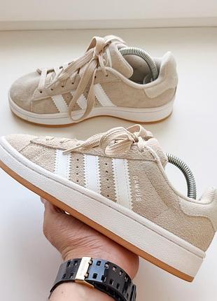 Женские кроссовки adidas campus