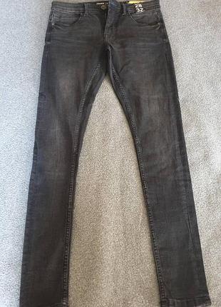 Джинсы skinny. cropp. черные.