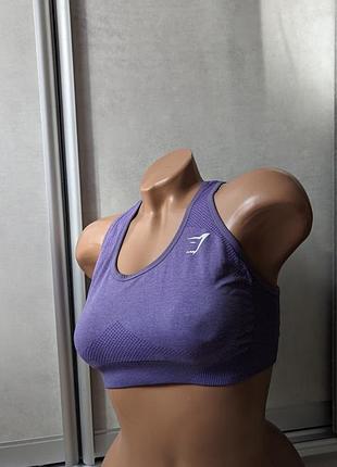 Спортивный топ gymshark
