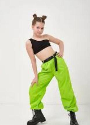 Брюки для девочки 10-13 лет для хип-хопа.