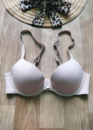 Безшовний бюстгальтер 70в calvin klein