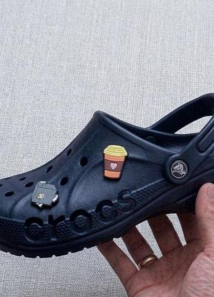 Мужские шлепаные сабо crocs baya classic синий цвет