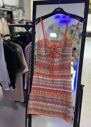 Коротка трикотажна сукня кроше від zara