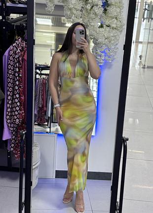 Довга сукня максі від zara з акцентним принтом