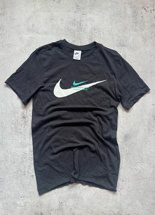 Черная футболка nike оригинал размер xs