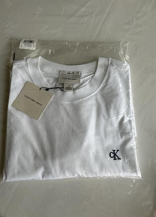 Футболка calvin klein jeans made in bangladesh  нова оригінал l 1150грн