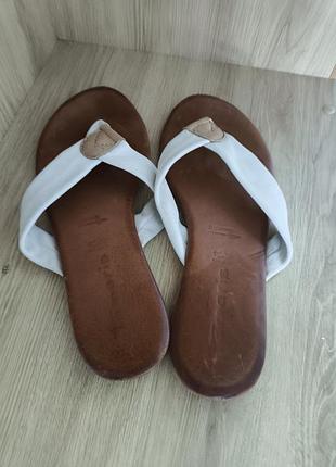 В'єтнамки tamaris