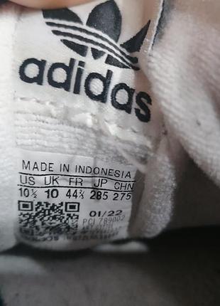 Кроссовки adidas 8