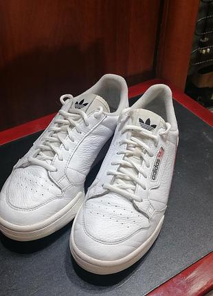 Кроссовки adidas 3