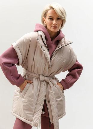 Жилет бежевого цвета xxl-3xl