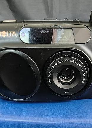Плівковий фотоаппарат minolta riva zoom 70w (під відновлення / на запчастини).