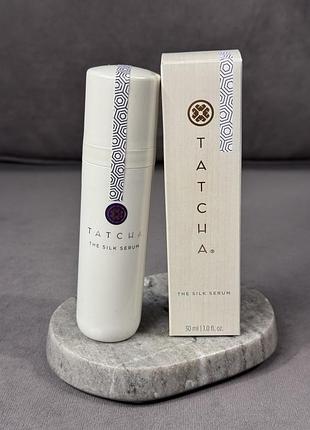 Разглаживающая сыворотка с эффектом ретинола tatcha the silk serum wrinkle-smoothing retinol alternative 30 мл