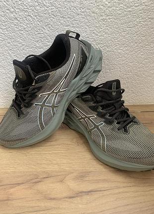 Мужские кроссовки asics novablast 2 le оригинал