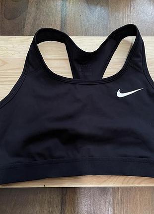 Спортивний топ nike