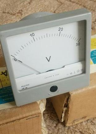 Вольтметр 80 мм постійного струму 0 - 30v для зарядного або бж.