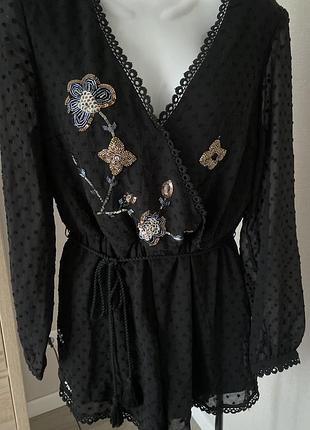 Комбінезон з шортами оздоблений паєтками h&m 38/10