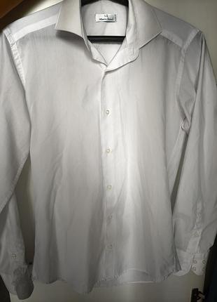 Чоловічі сорочки slim fit у розмірі s 2шт за 600