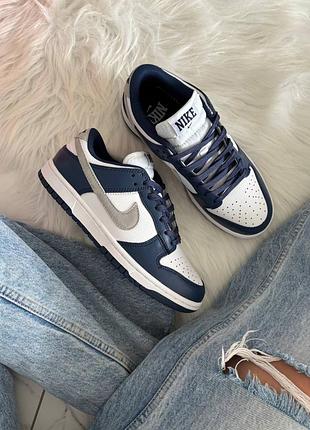 Стильні жіночі кросівки nike sb dunk low blue midnight navy