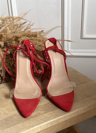 Босоніжки prettylittlething, розмір 39