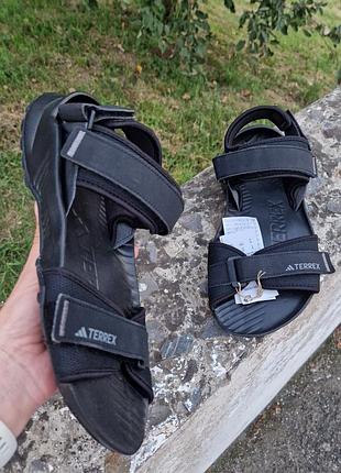 🏕️ оригінальні сандалі adidas terrex – комфорт для активного відпочинку! 🖤
