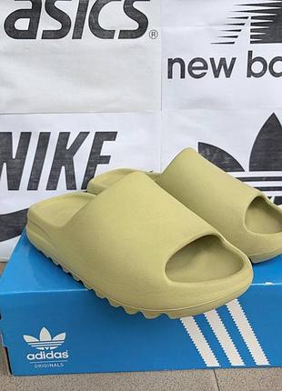 Шлепанцы adidas yeezy slide тапочки