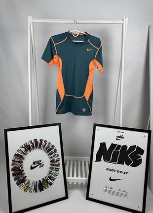 Оригінальна спортивна футболка nike pro combat
