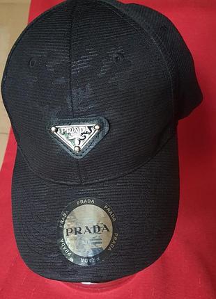 Prada новая бейсболка