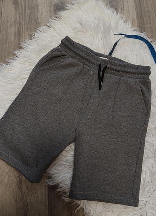 Крутые шорты на рост 146-152 см
