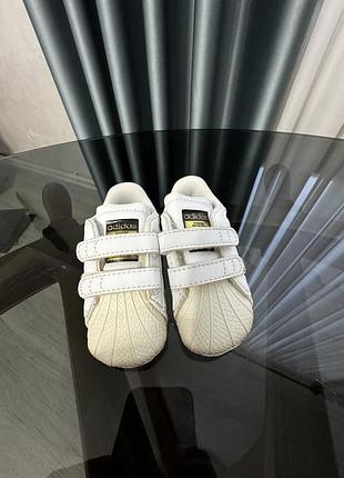 Кросівки адідас superstar(eur 17 розмір)