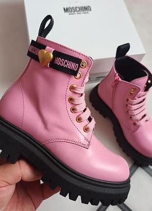 Черевики moschino р28  довжина устілки по факту 18см