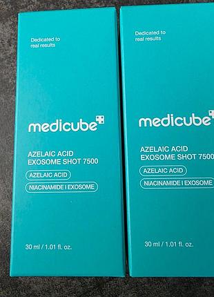 Medicube
azelaic acid exosome shot 7500
сироватка з азелаїновою кислотою, екзосомами та спикулами