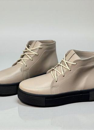 36-41 рр хайтопы ботинки натуральная замша/ кожа на платформе деми/зима черные, бежевые