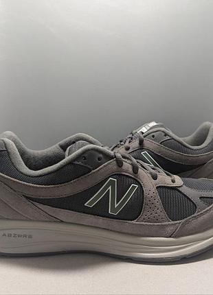 Кроссовки мужские new balance 877v1 grey mw877gt 
размер us 7 eu 40