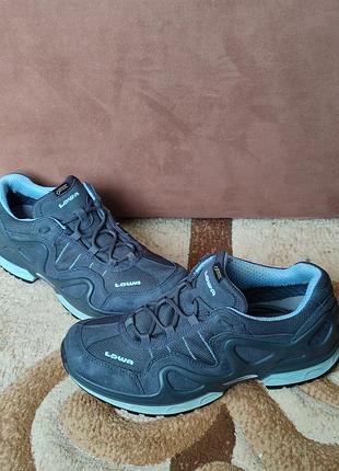 Кроссовки lowa gorgonablex ws. 39 размер, темно-синего цвета, с мембраной: gore tex