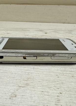 Телефон nokia 5230 3